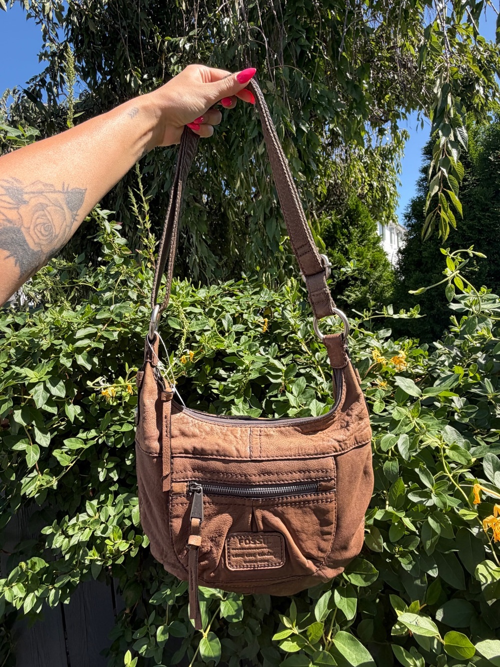 Vintage Y2K Fossil Light Brown Leather Crossbody Bag